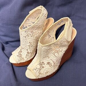 Lucky Brand Cream Color Lace Wedge Sandals with Velcro Closure- Size 8.5